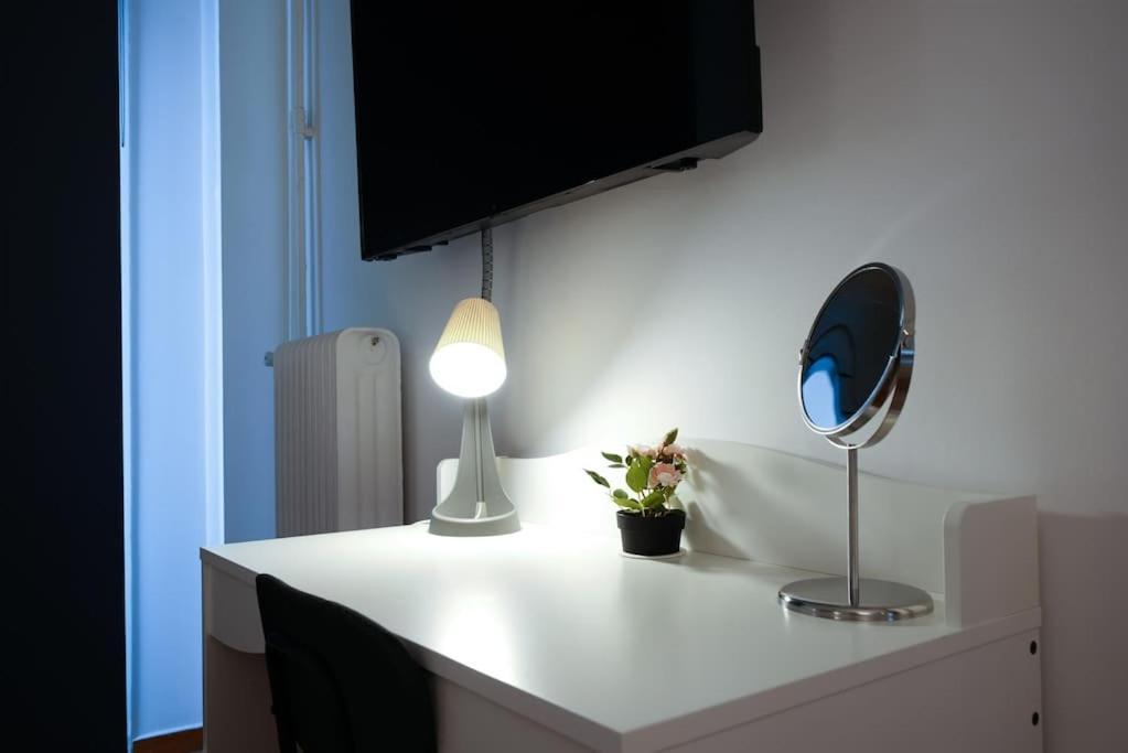 Syntagma Square, 70Sqm Pentelis Sunny Apartment أثينا المظهر الخارجي الصورة