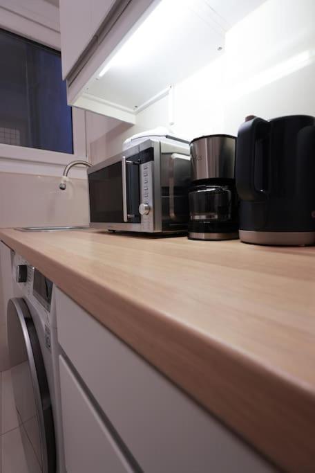 Syntagma Square, 70Sqm Pentelis Sunny Apartment أثينا المظهر الخارجي الصورة