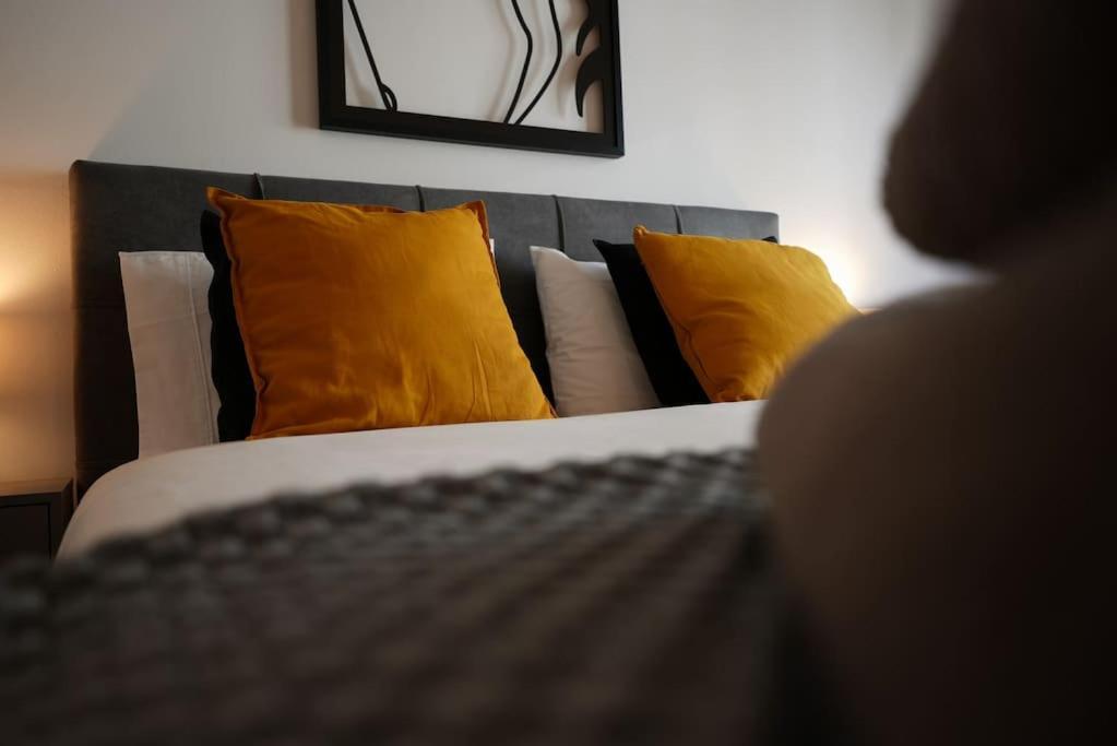 Syntagma Square, 70Sqm Pentelis Sunny Apartment أثينا المظهر الخارجي الصورة