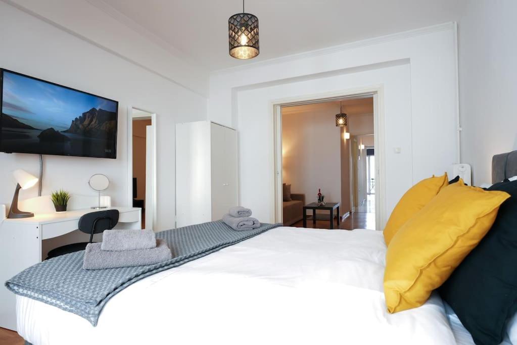 Syntagma Square, 70Sqm Pentelis Sunny Apartment أثينا المظهر الخارجي الصورة