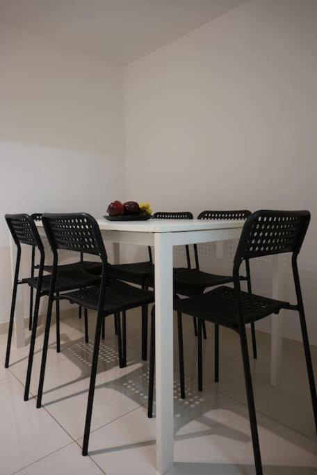 Syntagma Square, 70Sqm Pentelis Sunny Apartment أثينا المظهر الخارجي الصورة